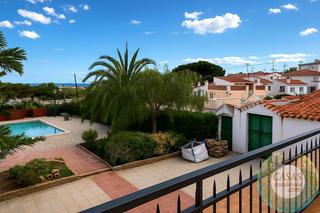 Haus in Alcanar. Chalet con vistas al mar en alcanar playa