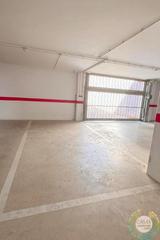 Autoparkplatz  Carrer constitució. Plaza de parking espaciosa en lametlla de mar
