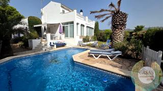 Casa  Carrer constitució. Precioso chalet con piscina en calafat!