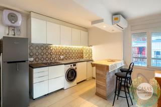 Pis  Carrer constitució. Precioso piso en lametlla de mar!