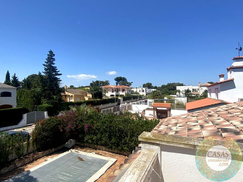Foto 2259bd75-76df-4263-9ae3-e4c670896945. Casa amb piscina a Les Tres Cales Ametlla de Mar (L´)