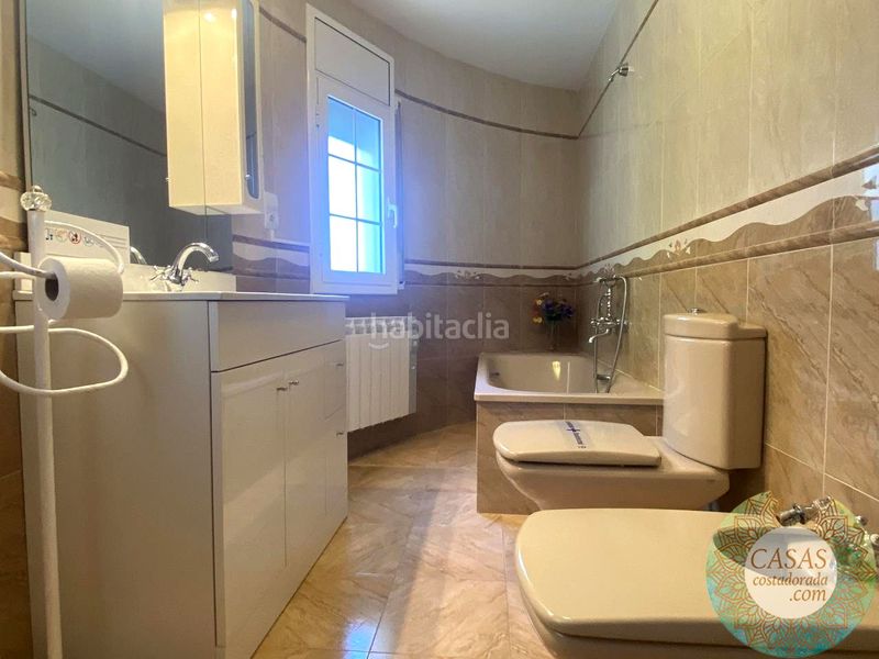 Foto adb8c2fc-b2ac-4155-ba10-ec03b1d07581. Casa amb piscina a Les Tres Cales Ametlla de Mar (L´)