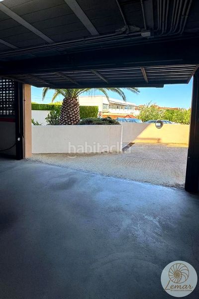 Foto 7e21cce5-2b06-4517-b2a9-d0369bd1cf89. Aparcament cotxe a L´Ametlla de Mar Ametlla de Mar (L´)