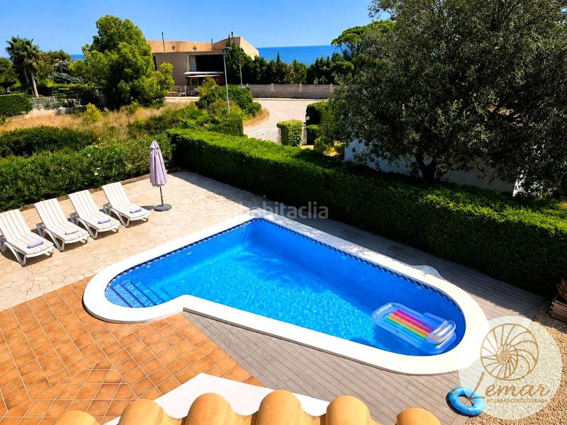 Foto 8c97e813-ffb3-4e1b-b459-7e81cc9527f4. Casa chalet independiente en Calafat con vistas al mar y licencia turística en Ametlla de Mar (L´)