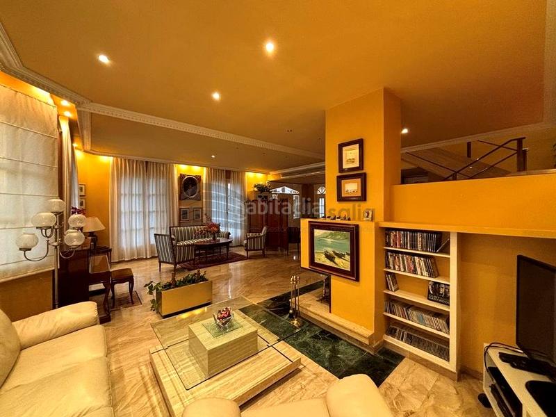 Foto 0f56fbf6-7a6b-4f2f-9e06-2abded13bb50. Casa amb calefacció aparcament piscina a Montecanal Zaragoza