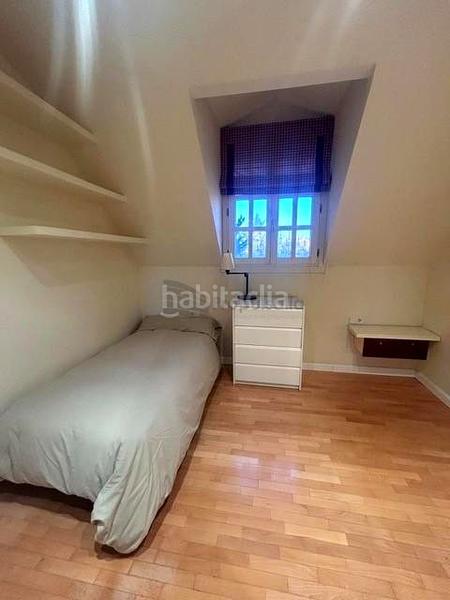 Foto 5efbcee5-b7fb-42f8-a408-cf15dbb48170. Casa amb calefacció aparcament piscina a Montecanal Zaragoza