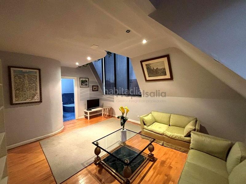 Foto e038a882-5ac7-46ec-a866-43a3745d7ba1. Casa amb calefacció aparcament piscina a Montecanal Zaragoza