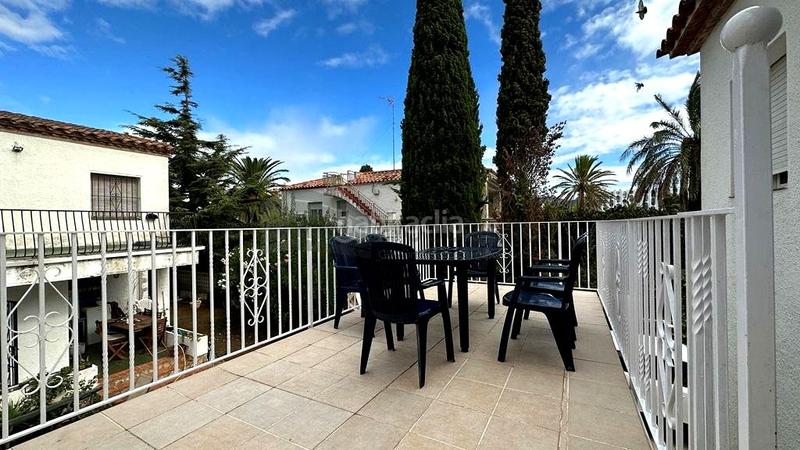Foto 0df48389-5e04-4405-83e9-9b973ab57d0d. Alquiler piso precioso piso a 200m. de la playa en Empuriabrava