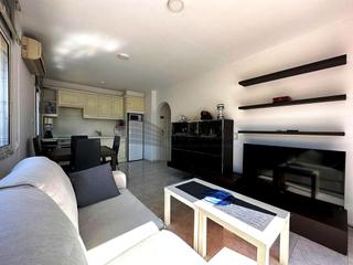 Miete Etagenwohnung  Carrer badia. Precioso piso a 200m. de la playa de empuriabrava