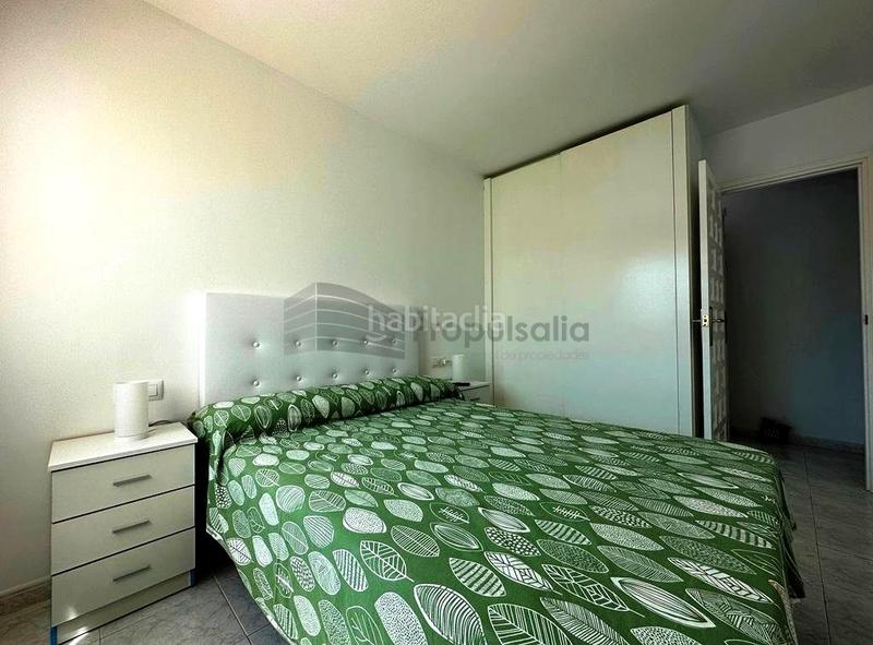 Foto ab97fb3f-d8e4-4058-8dd2-34ce5c63c1d9. Alquiler piso precioso piso a 200m. de la playa en Empuriabrava
