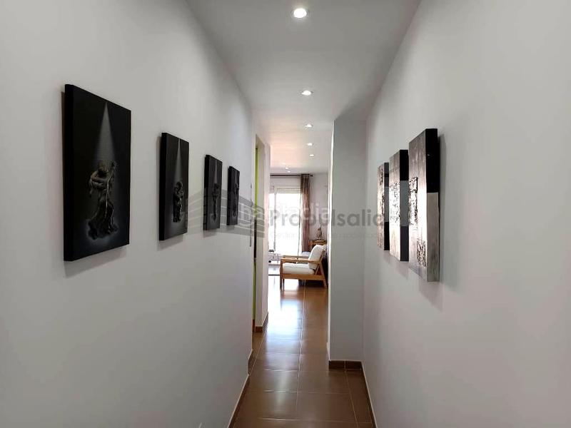 Foto 840aa327-f5ba-49f6-aebf-cdc24b513da4. Piso oportunidad! a 100 metros de la playa . en Nules