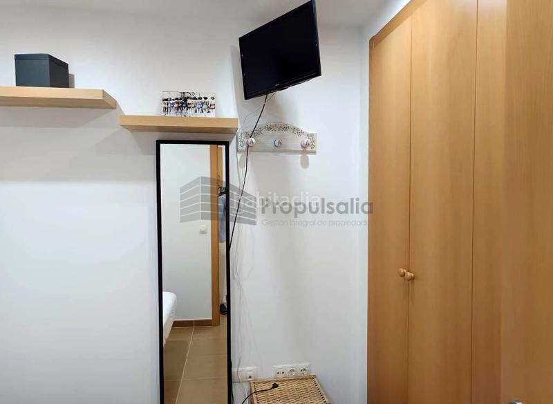 Foto a831bb84-3d6a-4982-b8f2-a1a0f435487a. Piso oportunidad! a 100 metros de la playa . en Nules