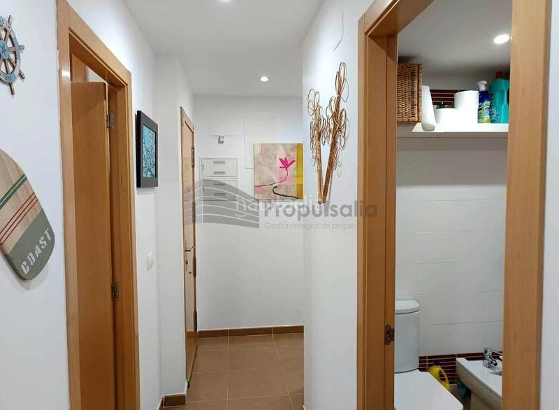 Foto c7cf6a4b-cacf-4795-82c2-aa1f0cccd834. Piso oportunidad! a 100 metros de la playa . en Nules