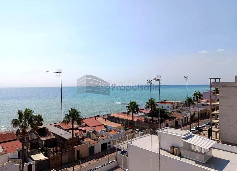 Foto eb436c4e-3b2b-48d3-be8a-e93425947858. Piso oportunidad! a 100 metros de la playa . en Nules