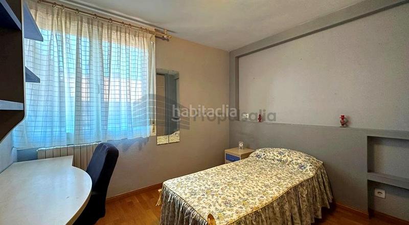 Foto de5365e2-7d3f-4d82-8af6-e5d985d63fb1. Affitto casa a schiera con riscaldamento parcheggio in Zaragoza