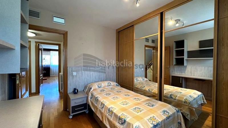 Foto e916f411-41de-44f4-8af9-ed2d800b3f67. Alquiler casa adosada preciosa vivienda pareada en Montecanal. en Zaragoza