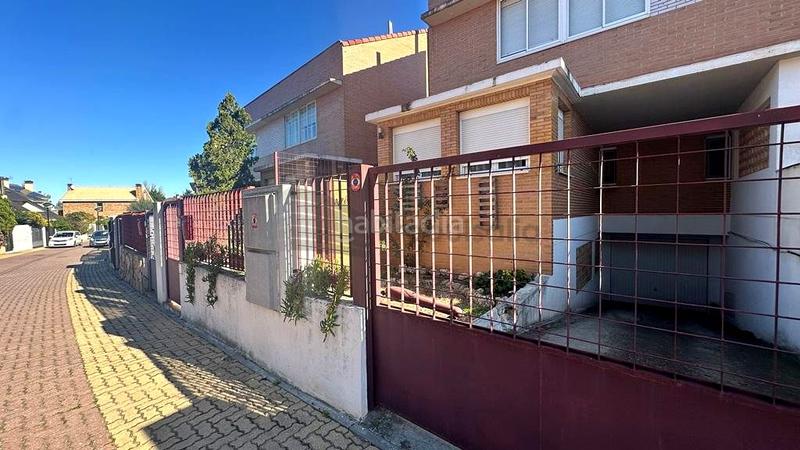 Foto 04991791-07e6-4884-8777-3c21b67062b8. Lloguer casa adossada amb calefacció aparcament a Zaragoza