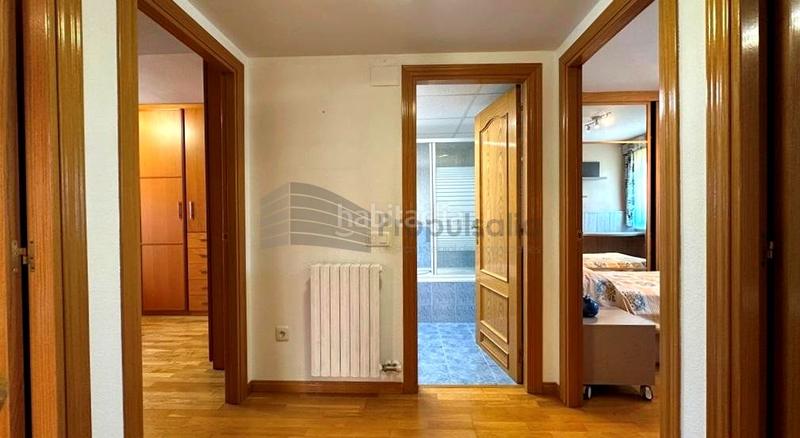 Foto 158ddbba-f416-4c9c-b438-a7d722546a6f. Location maison jumelée avec chauffage parking dans Zaragoza