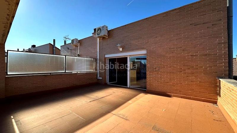 Foto 2c91dfe0-f5a4-4a59-a51c-6498b48cf332. Location maison jumelée avec chauffage parking dans Zaragoza