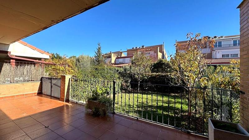 Foto 6625df3e-774d-4c0f-a489-f084b54d8303. Rent semi detached house with heating parking in Montecanal Zaragoza