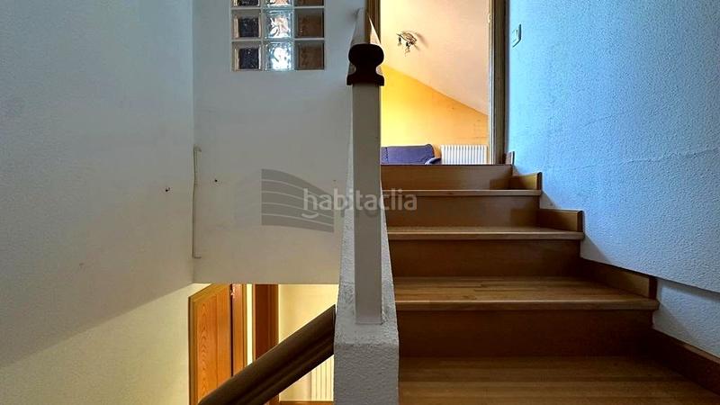 Foto c6d16259-32b3-44b7-ad34-61d3f269f005. Rent semi detached house with heating parking in Montecanal Zaragoza