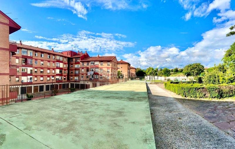 Foto 606d55d4-8c1b-4163-9129-562718dfafc6. Pis amb calefacció aparcament piscina a Tarazona