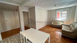 Location Appartement  De sevilla. Fantástico piso de 65m en la calle sevilla.