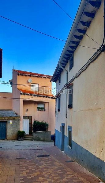 Foto 2fb89f93-5a05-4725-9327-86a0b1925e2b. Casa amb calefacció aparcament a Vera de Moncayo