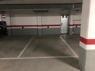 Rent Car parking in Travesía de arteixo 311. Plaza garaje travesía de arteixo 311 (arteixo)