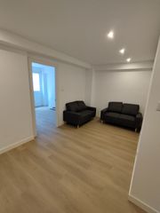 Location Appartement à Rúa novoa santos 25. Se alquila piso para estudiantes