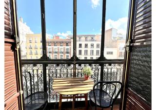 Lloguer Pis  Gran vía. Piso en el centro de madrid sin ruidos, luz natural y amplio