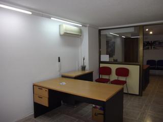 Rent Office space in Feria