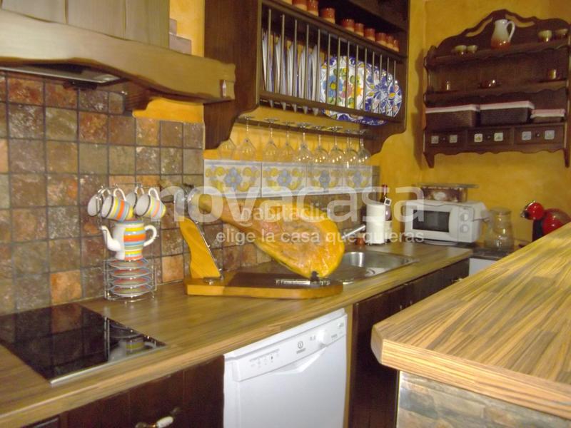 Foto ffc2b1c4-f49f-4c53-9792-63328b601229. Casa adossada amb calefacció aparcament a Imaginalia - Llanos del Águila Albacete