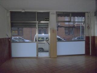 Local Comercial a Fátima. Local de 90 m2 a dos calles