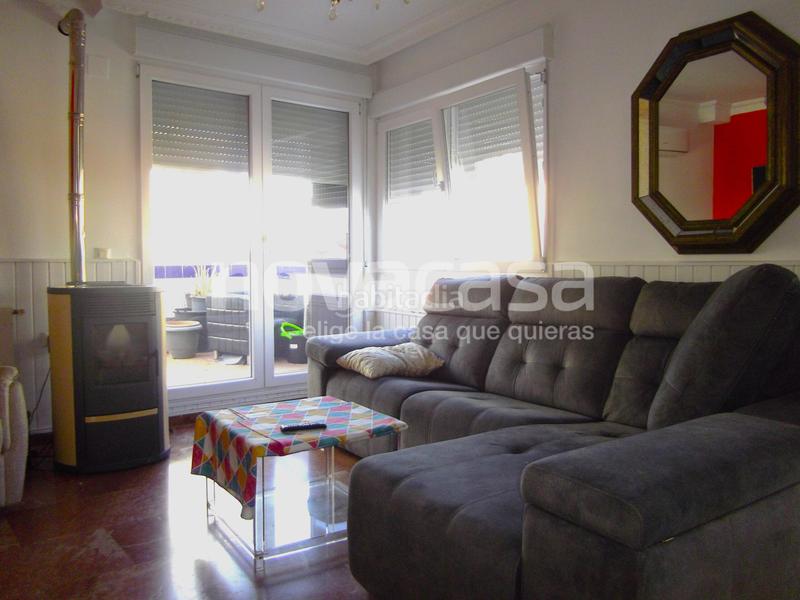 Foto dfb0bf50-cd7a-4d9c-9708-83779cede4ff. Àtic amb calefacció aparcament a Centro Albacete