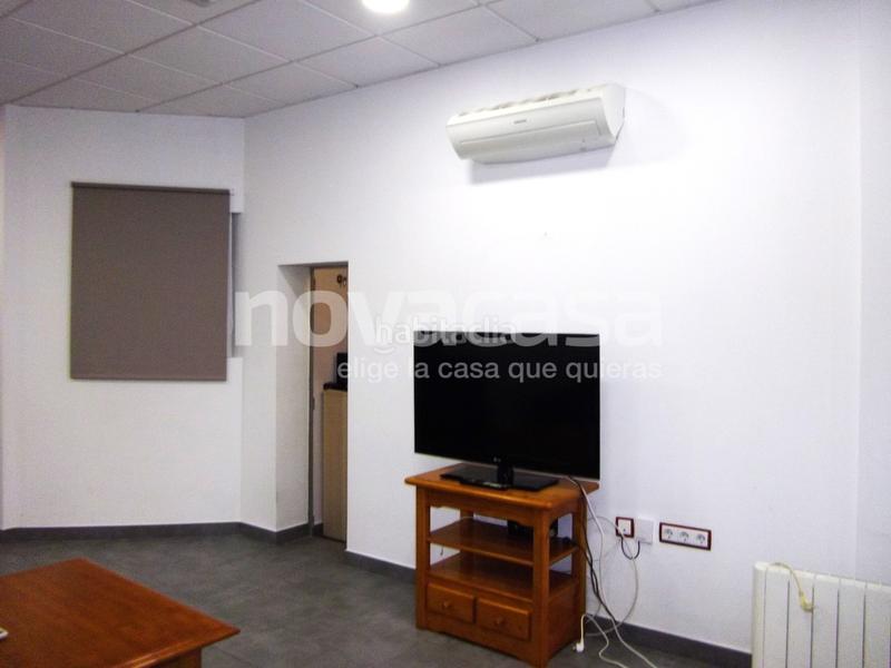 Foto 6ff71875-856e-4e30-800b-f6b5fe033288. Alquiler local comercial local de 140 m2 en alquiler. acondicionado en Albacete