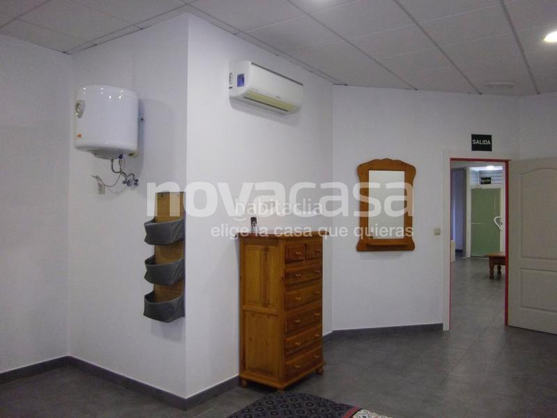 Foto d4d83962-827e-4778-879e-8e58a9336e23. Alquiler local comercial local de 140 m2 en alquiler. acondicionado en Albacete