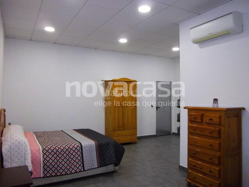 Foto d901c660-c380-40b1-9a3a-937443e25f9b. Alquiler local comercial local de 140 m2 en alquiler. acondicionado en Albacete