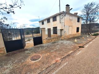 Country house in Ayna. Casa rural en la dehesa de ayna