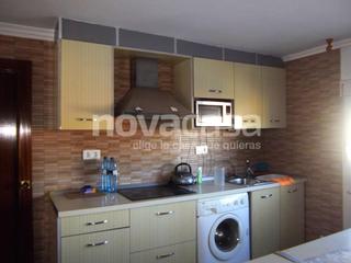 Masía en Pedanías - Extrarradio. Casa rústica de 6 dormitorios con patio de 400 m2