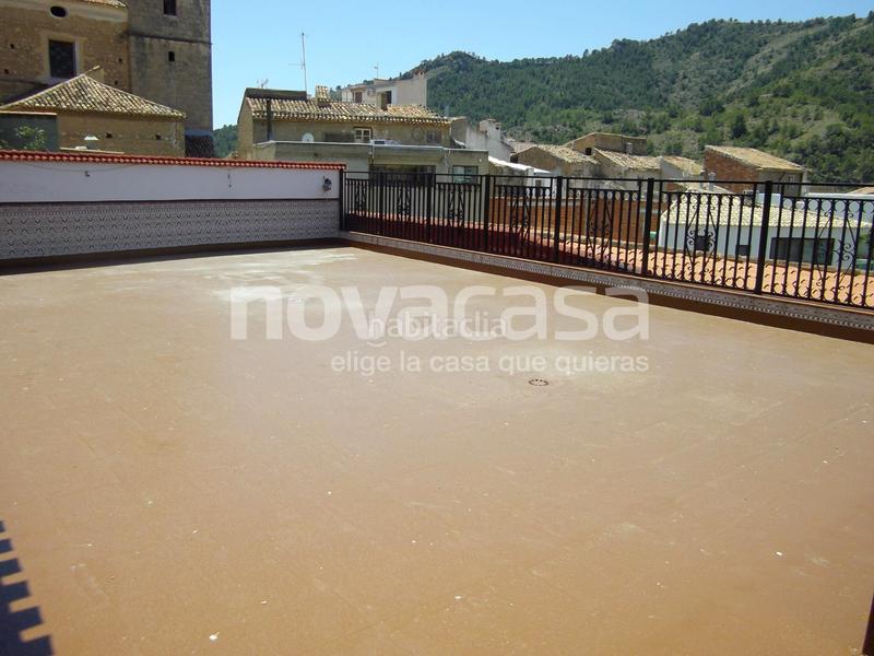 Foto 6a7c9959-d46f-46a5-b119-484c1e62d7f9. Gebäude in Liétor