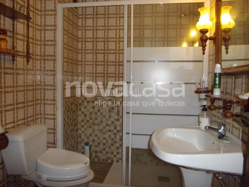 Foto 86ac9df4-30ae-410d-a07c-cd984c1764d5. Piso  de 4 dormitorios con garaje y ascensor en Albacete