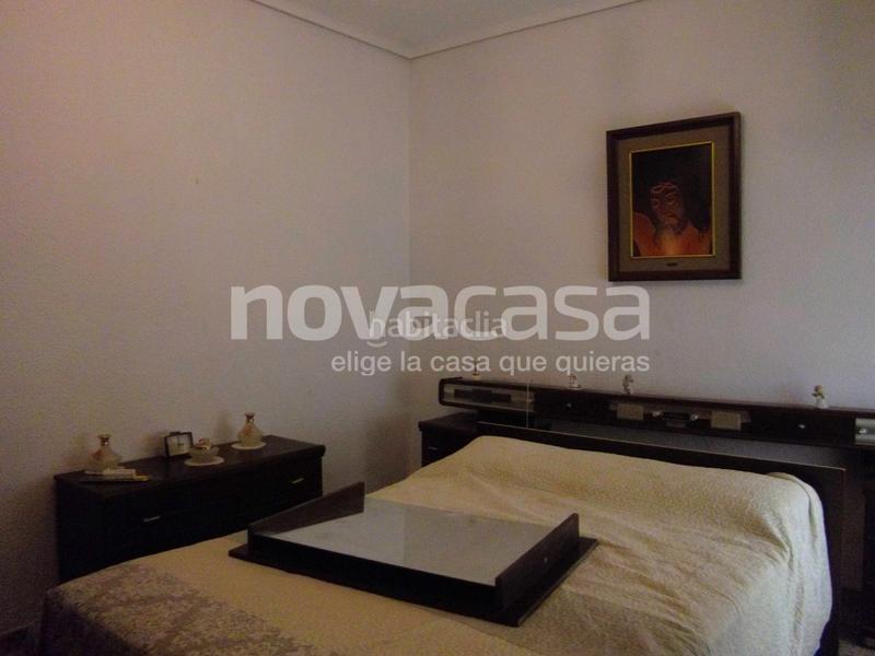 Foto 8e8dda14-77fc-4206-a59f-732006ab7756. Piso  de 4 dormitorios con garaje y ascensor en Albacete