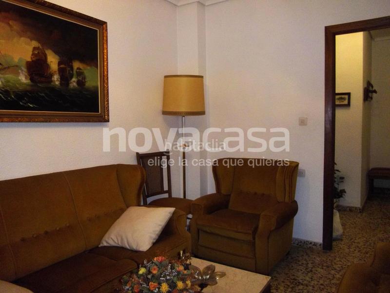 Foto d31064d6-5bf8-4519-92e0-7f86956d043e. Piso  de 4 dormitorios con garaje y ascensor en Albacete