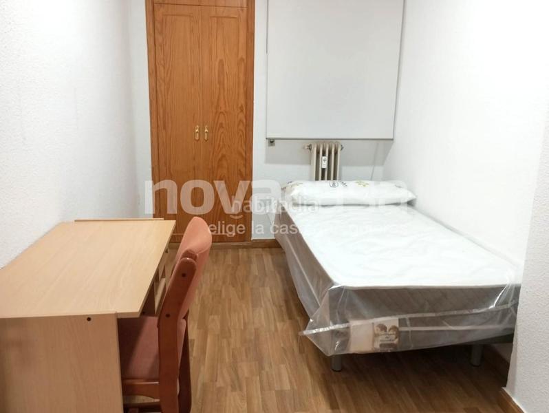 Foto 6e86e952-4e38-4cc2-8e4b-1bfc20b15b05. Pis amb calefacció a Hospital Albacete