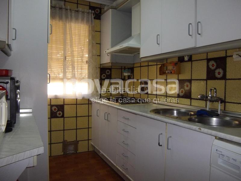 Foto d87b37d8-678e-4eb2-aa07-dd365eaa9a90. Alquiler piso  de 4 dormitorios en alquiler para trabajadores en Albacete