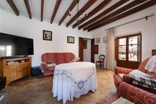 Casa a Búger. Casa señorial en buger  manor house in buger
