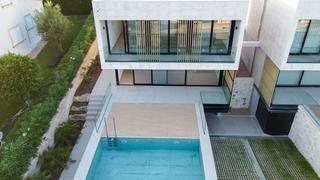 Xalet a Port d´Alcúdia-Platja dÁlcúdia. Casa de lujo en venta