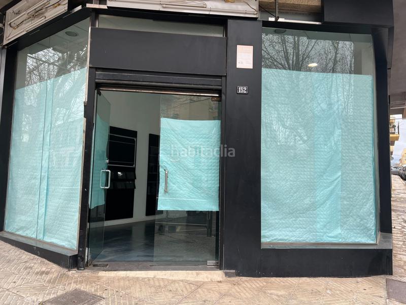 Foto c3de0bd9-a81d-4401-9012-b98d2473cff8. Rent business premise in Gran Via de Colom Inca