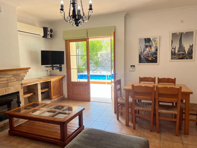 Foto 0030fa1c-bee1-4eb6-a10b-a9af92bd2656. Location appartement dans Selva